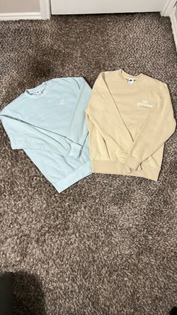 2 Nike Crewnecks