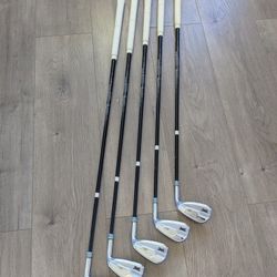 PXG 0211 DualCOR Golf Club Irons W Graphite Stiff Shafts