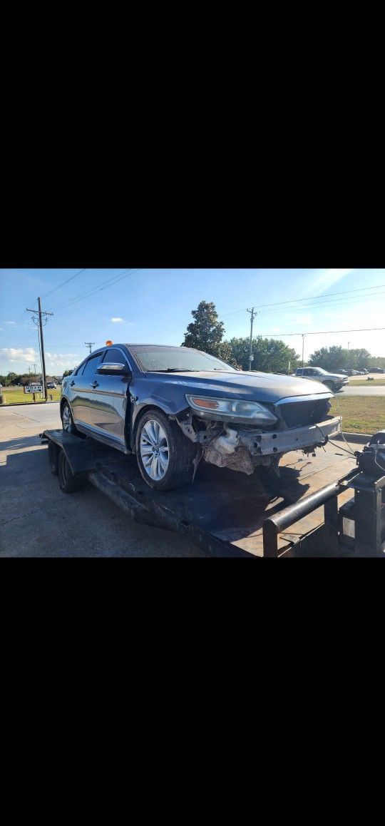 2012 Taurus Part Out PARTES