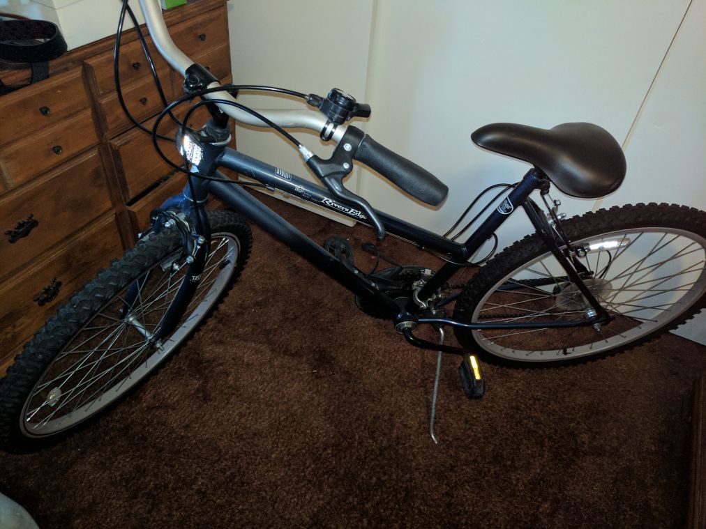 River's Edge 18 Speed Mountain Bike