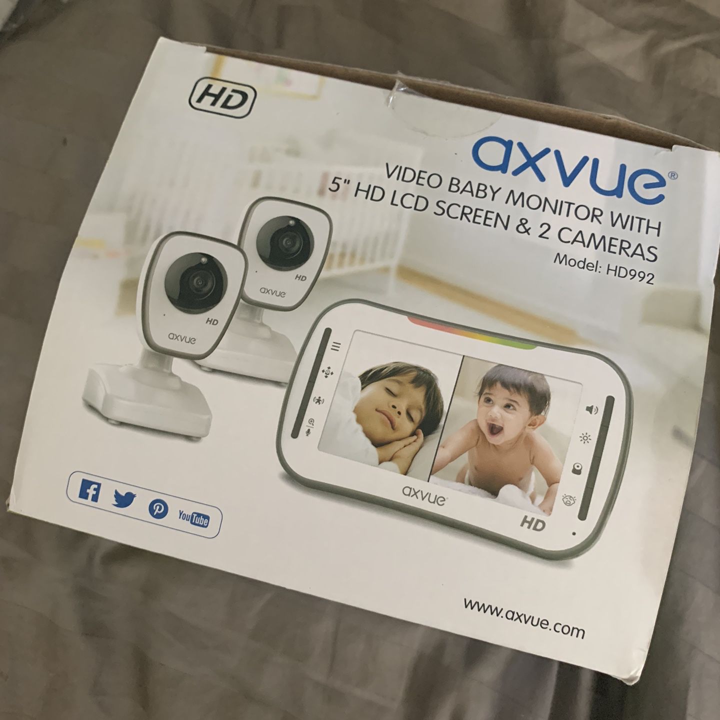 AXVUE HD992 HD Video Baby Monitor