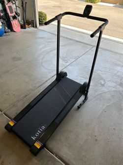Manual treadmill