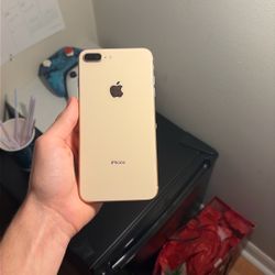 iPhone 8 Plus 