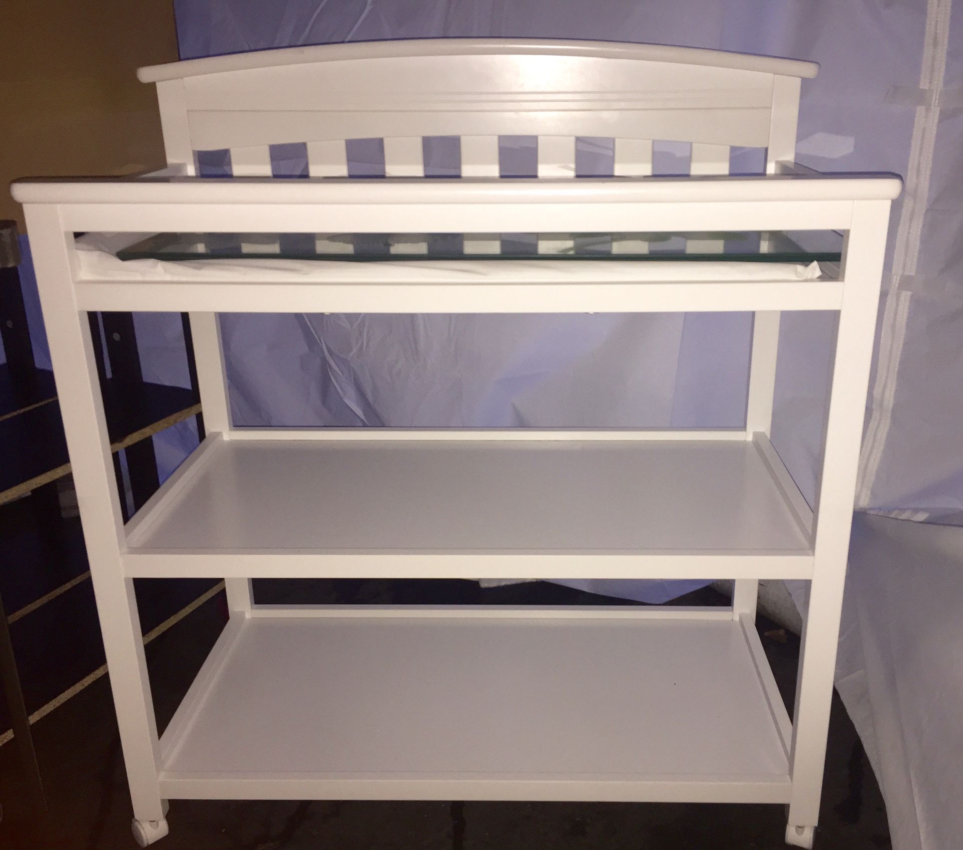 Baby Changing Table in white