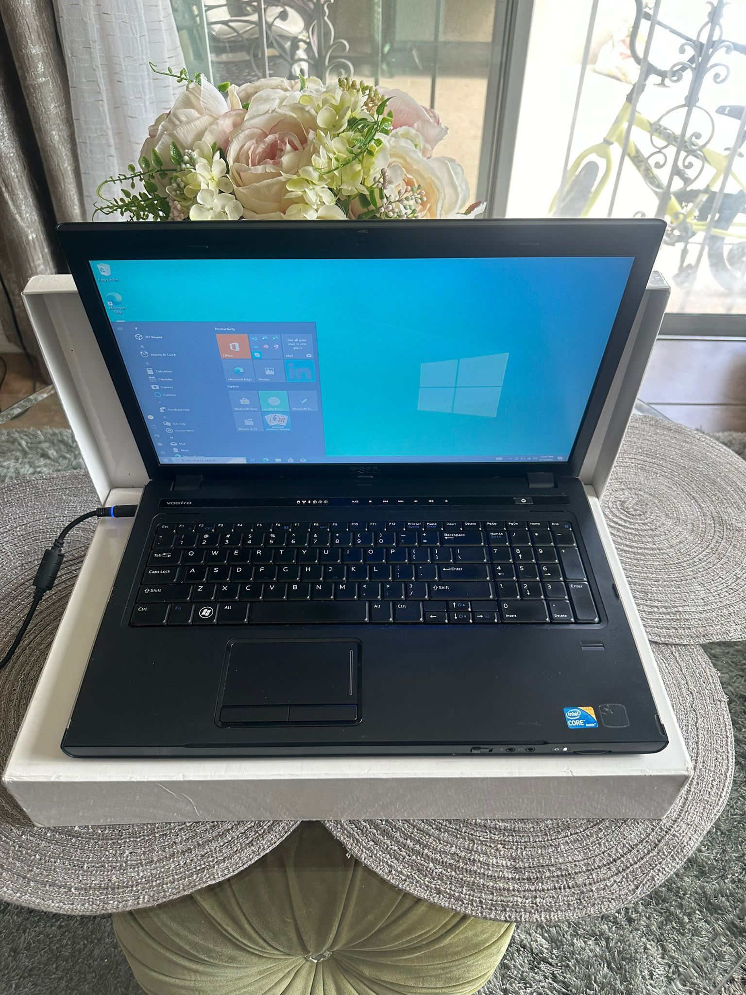 Dell Vostro 3700 Laptop 17" Intel Core i5 128GB SSD 4GB RAM Windows 11 and Office - $129