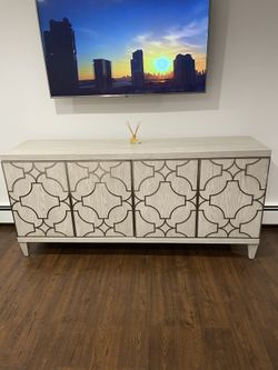 Bernhardt Wood Media Console For Sale