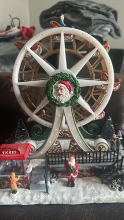 Carousel Plays Song And Lights Up 