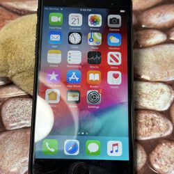 iPhone 7 Black 32 GB Verizon