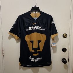 nike puma jersey 23/24 new size Medium 
