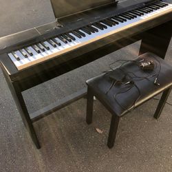 Electronic Keyboard Piano Casio Privia PX-160 Black With Bench Foot Pedal 