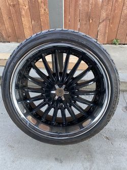 4 20" rims with the tires used asking $550