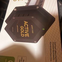 Uv Light With A Built In Air Purifier 