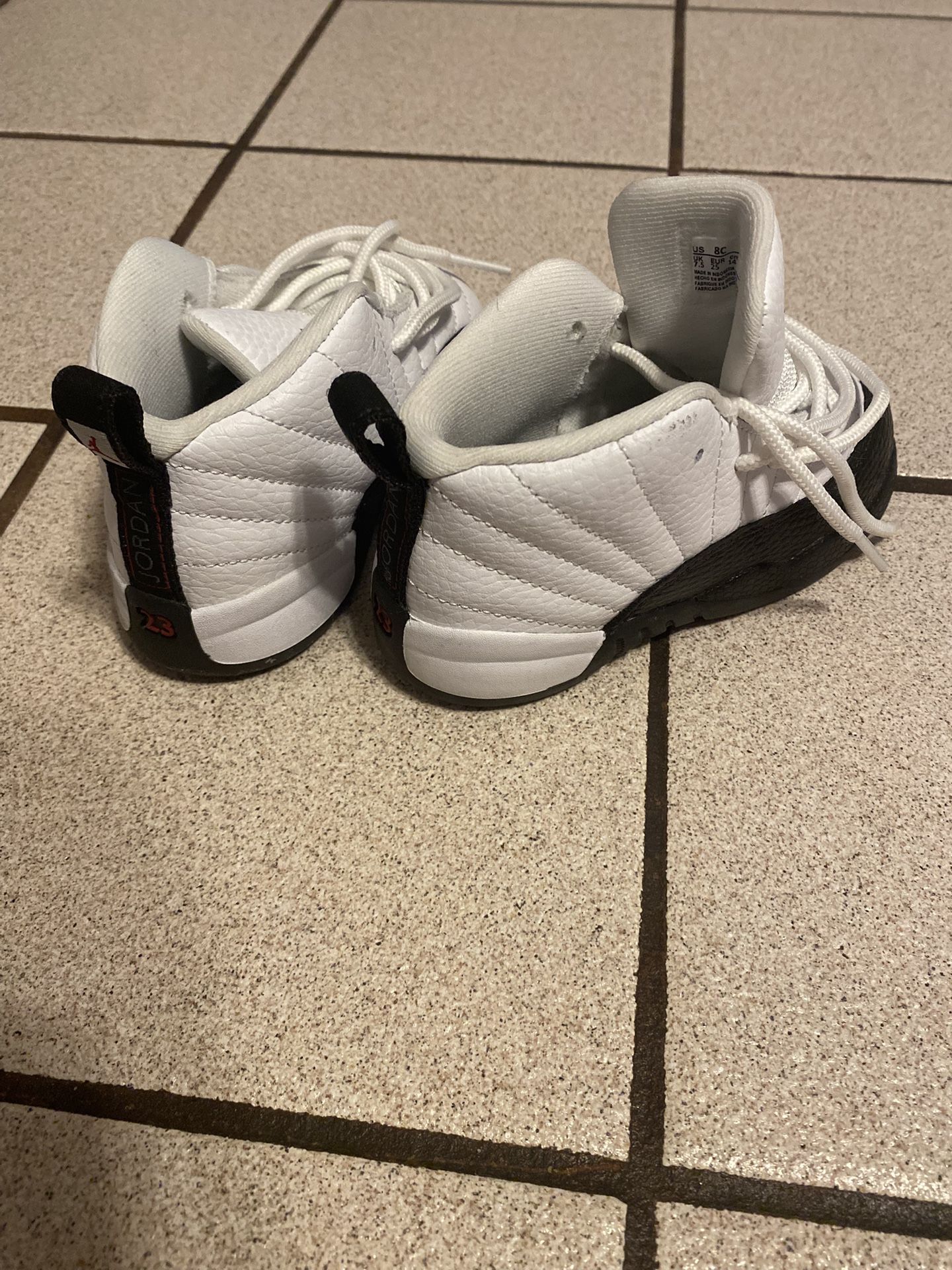 Jordan 12s Size 8c