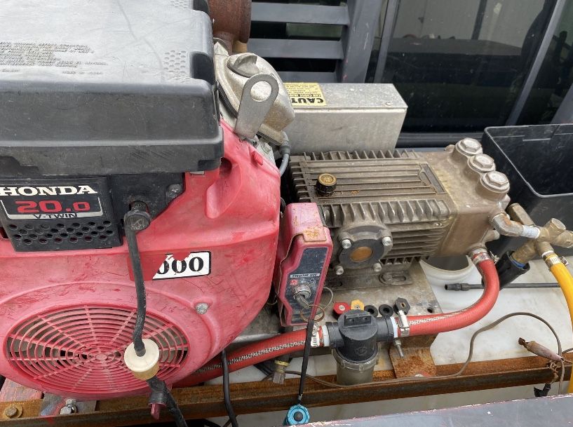 Pressure Washer