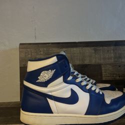 Jordans And Dunks Size 12 And 13 