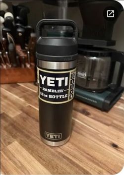 NEW Yeti Rambler water bottle 18oz