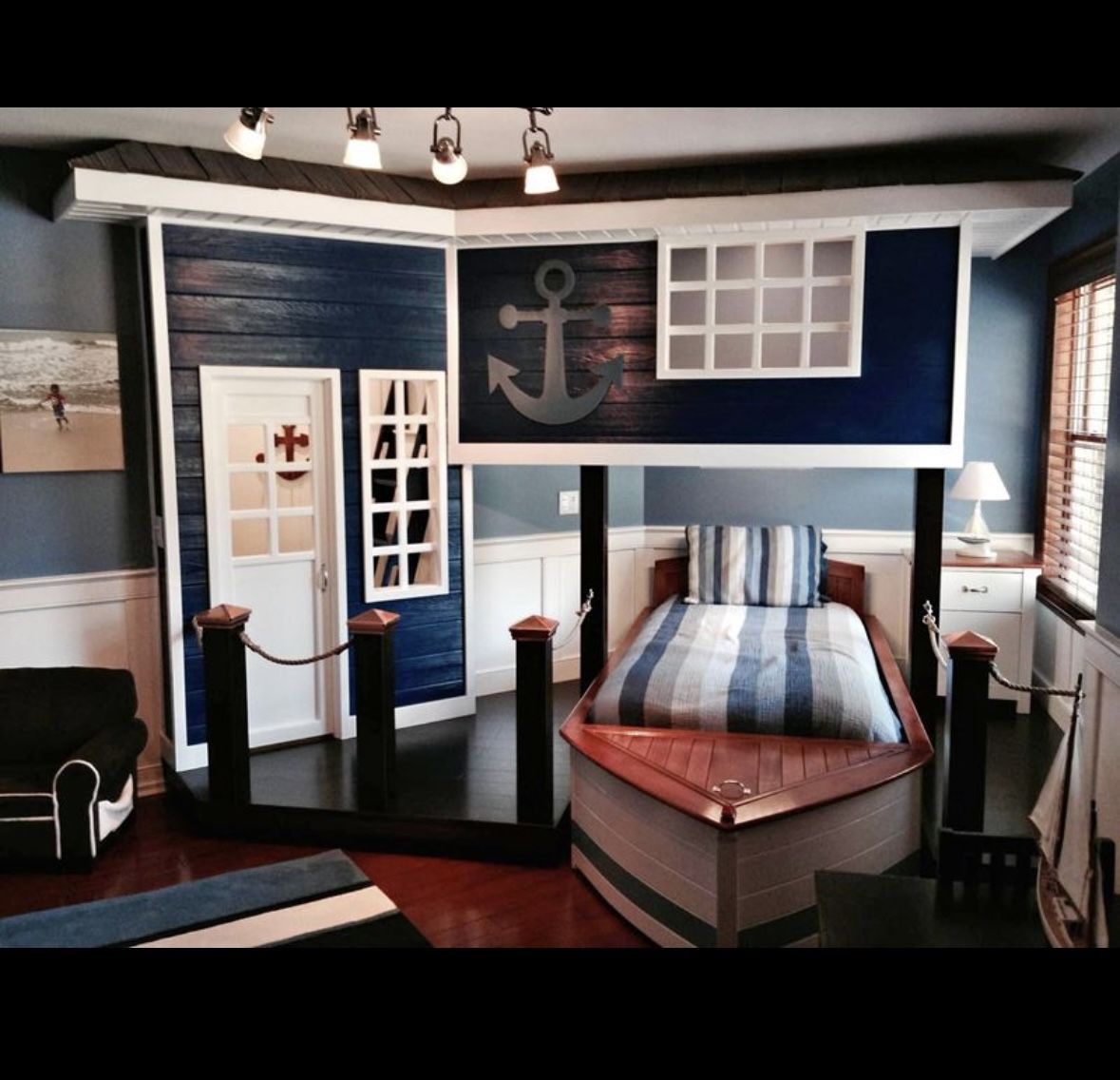 Custom Twin Boat Bed With Trundle And Toy Box
