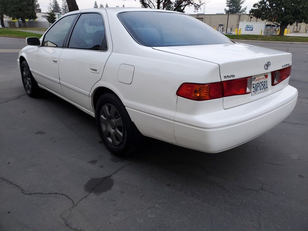 2001 Toyota Camry