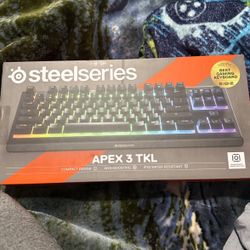 Apex 3 TKL ( Brand New)