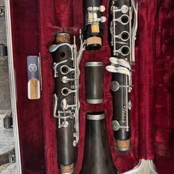Selmer Wood Clarinet 