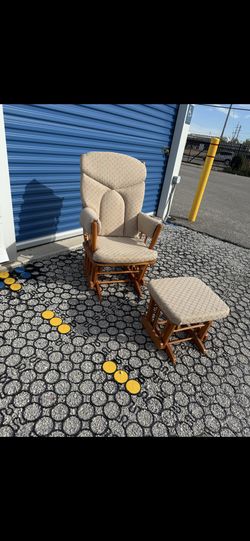 Gliding Chair & Ottoman