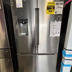 Bosch Refrigerator With Water And Ice In Stainless Steel 