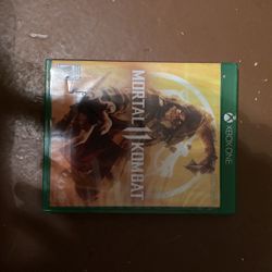 Mortal Kimbat11 “XBox One” No Scratch