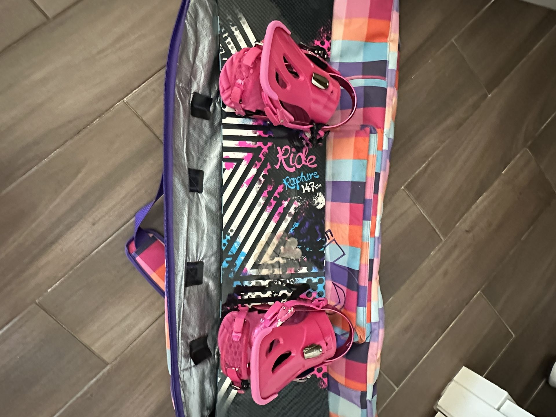 Snowboard With Bindings/Boots