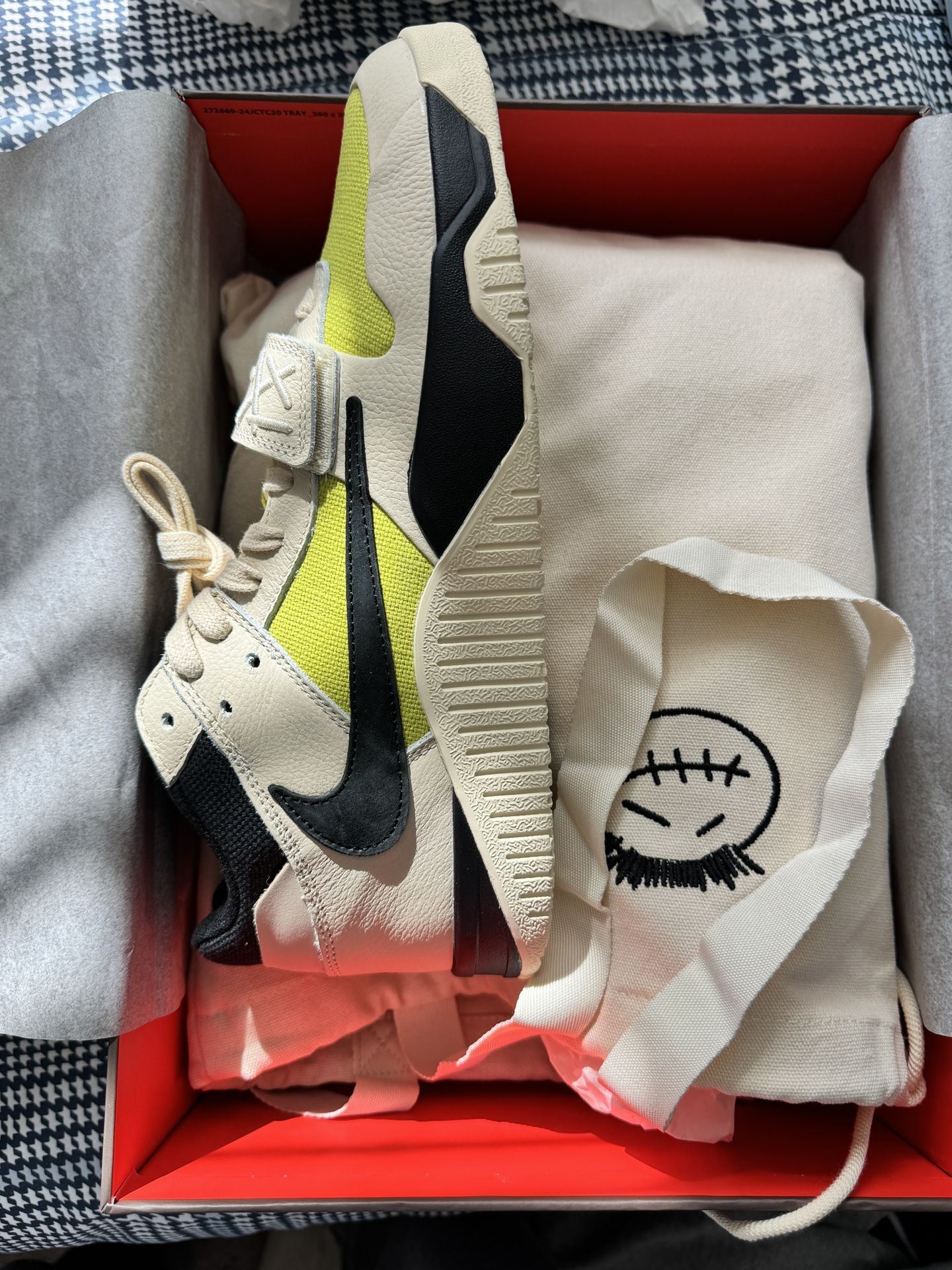 Nike Travis Scott Trainer Bright Cactus Sz 11