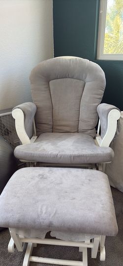 Nursery glider