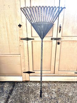 Large Leaf Rake 18 inch