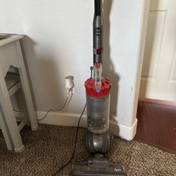 Dyson Dc 40 Pet Vacuum 