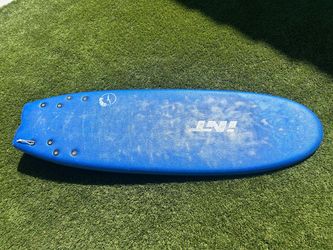 INT Surfboard 5’10” Soft Top (Bird)