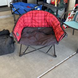 Collapsible dog camping/lawn chair