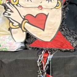 Betty Boop Pinata
