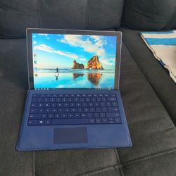 Microsoft Surface 7 - 4GB/128GB 3 hours Battery 