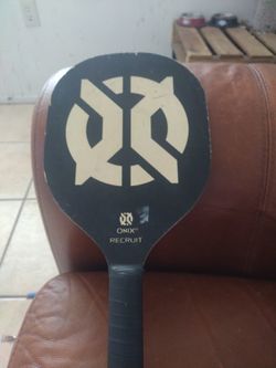 Onix Recruit Pickleball Paddle