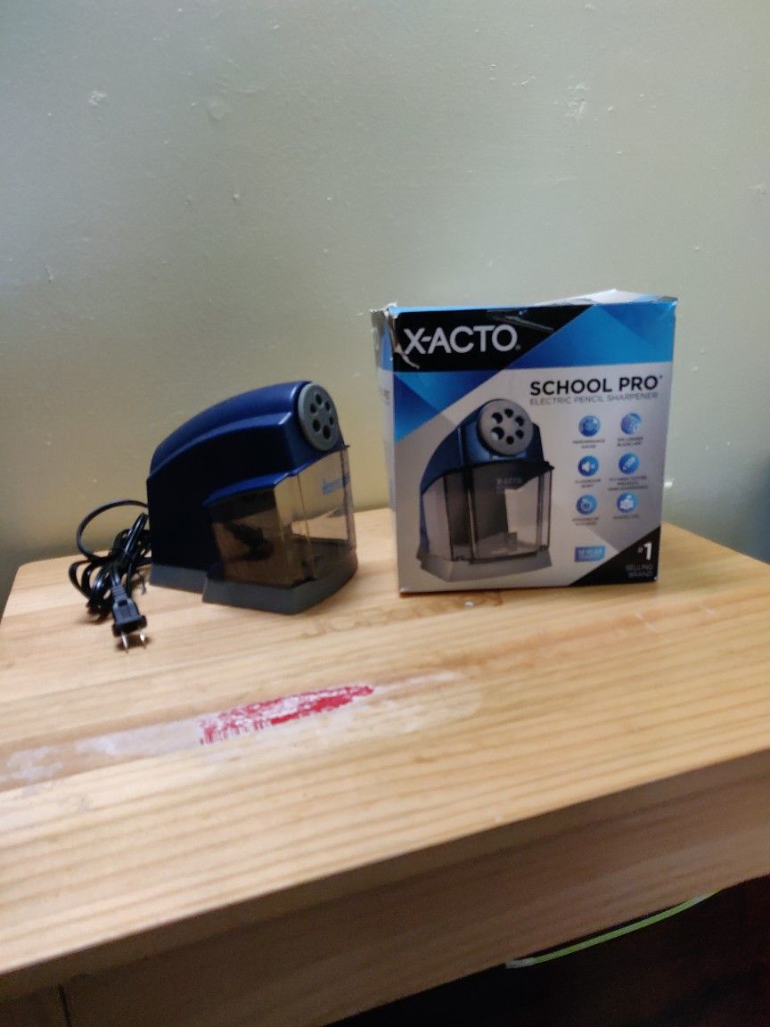  School Pro Electric Pencil  Sharpener