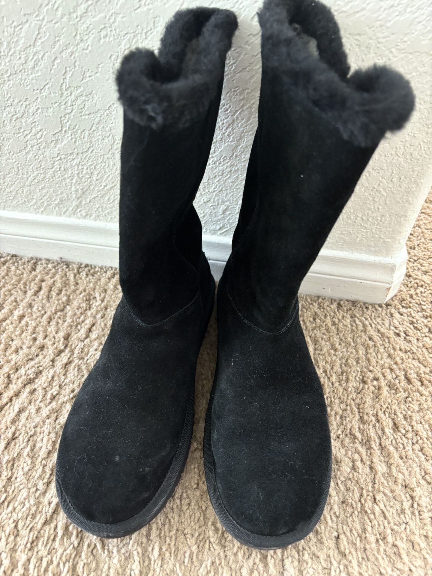 Women’s Size 7 Leather Boots. Women Just Once, $55