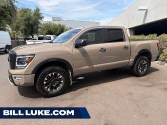 2021 Nissan TITAN