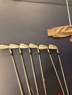 Driver and Iron golf set. Apex pro 21 irons and sim 2 max driver