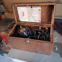 Vintage Craftsman Router in Wooden Case