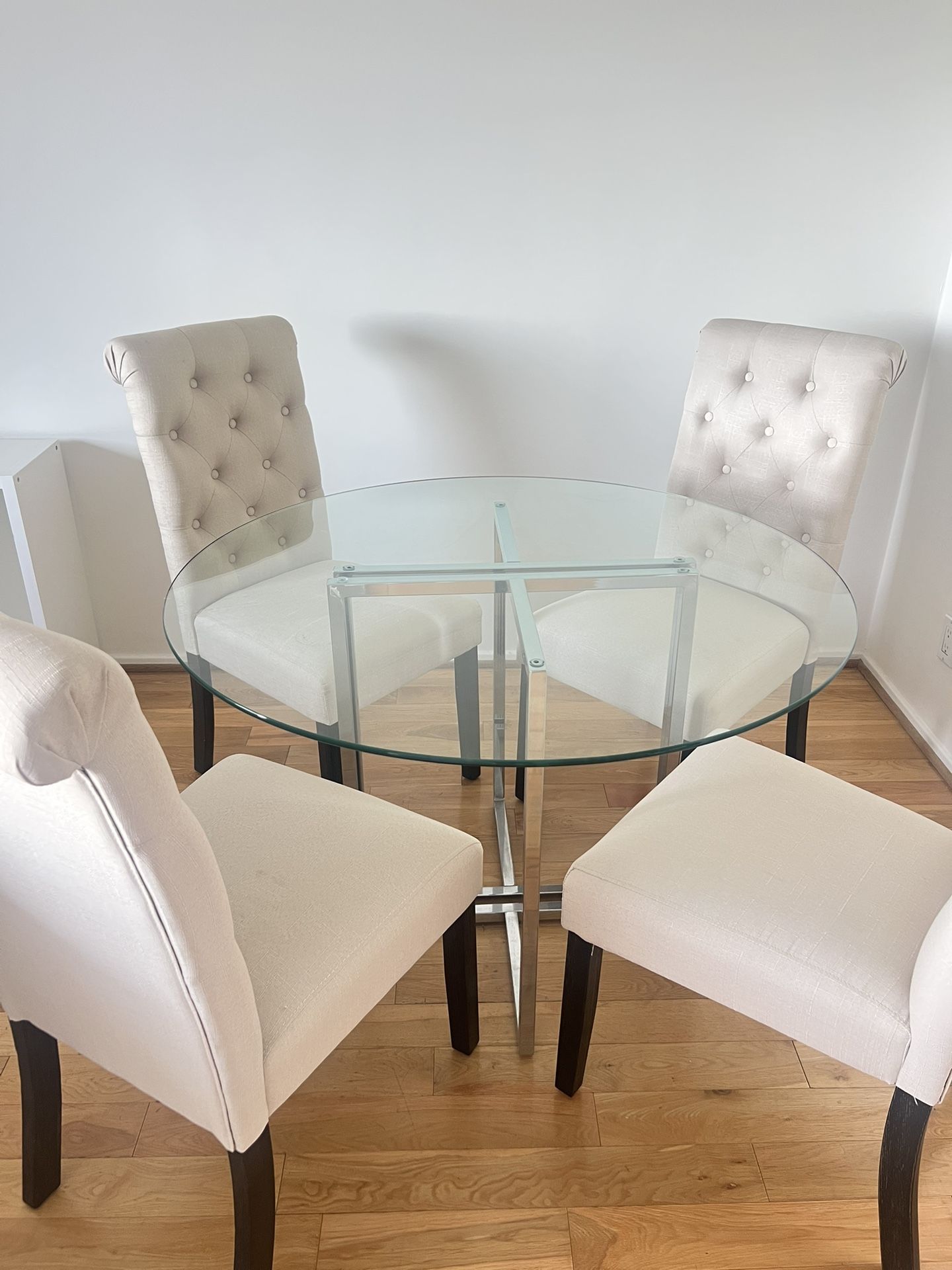 ** Glass Chrome Round Dining Table with Chairs**