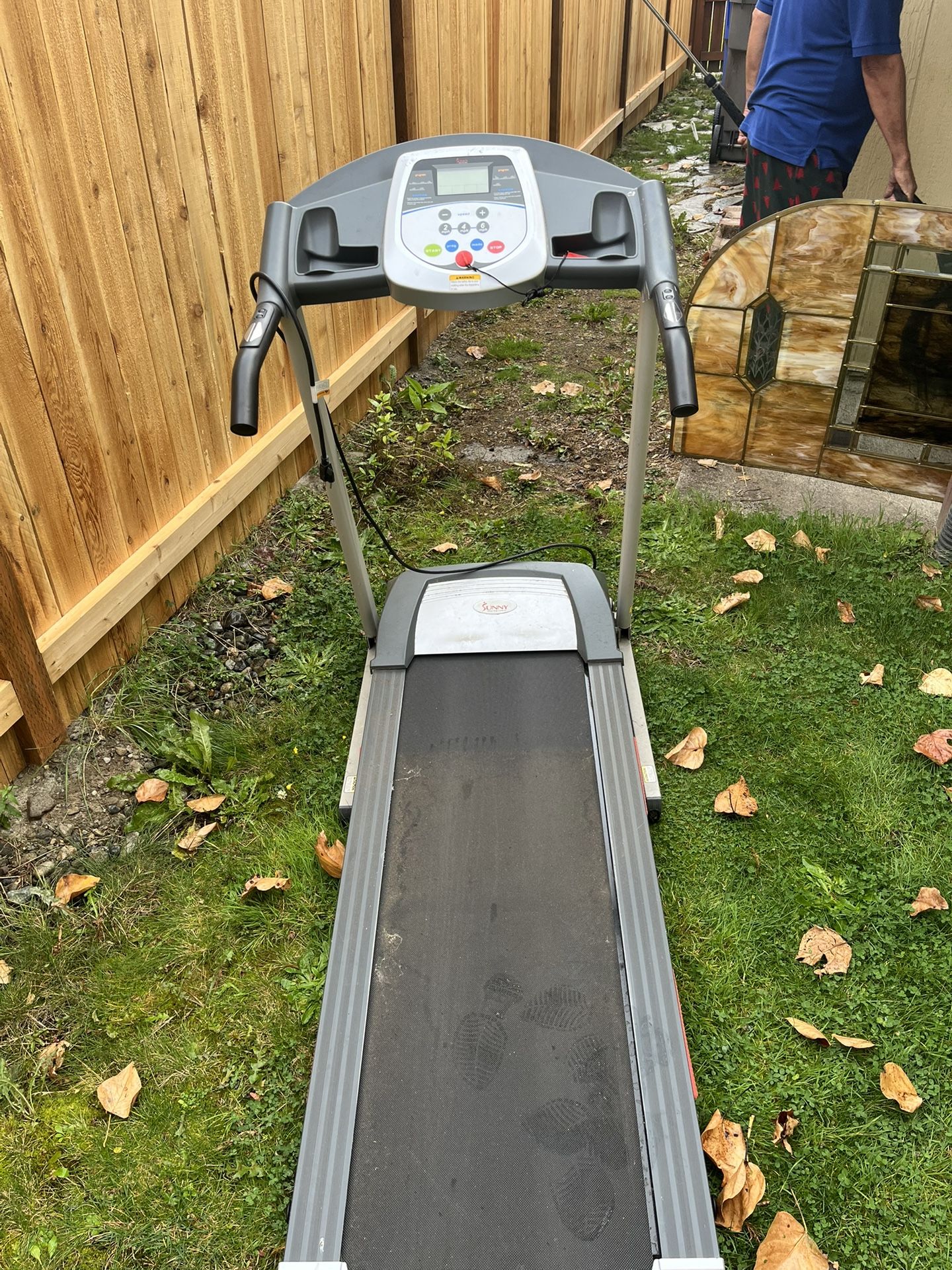 Sunny Health And Fitness Treadmill
