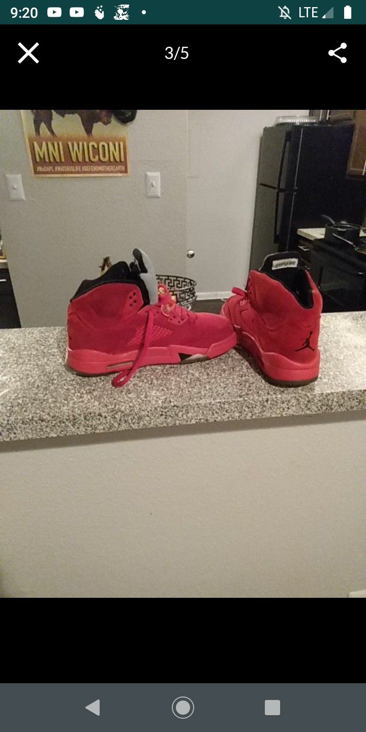 Jordan 5's