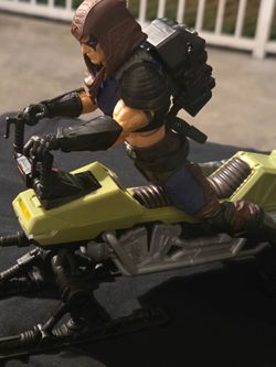 Gi Joe Classified Zartan & Chameleon Swampskier