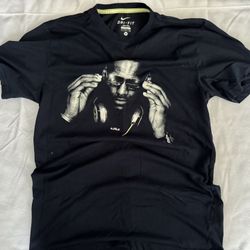 Nike LBJ Shirt