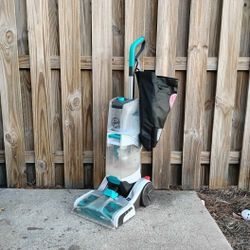 Hoover SmartWash Automatic Carpet Cleaner Machine and Upright Shampooer 