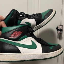 Jordan 1 Mid / Men 11