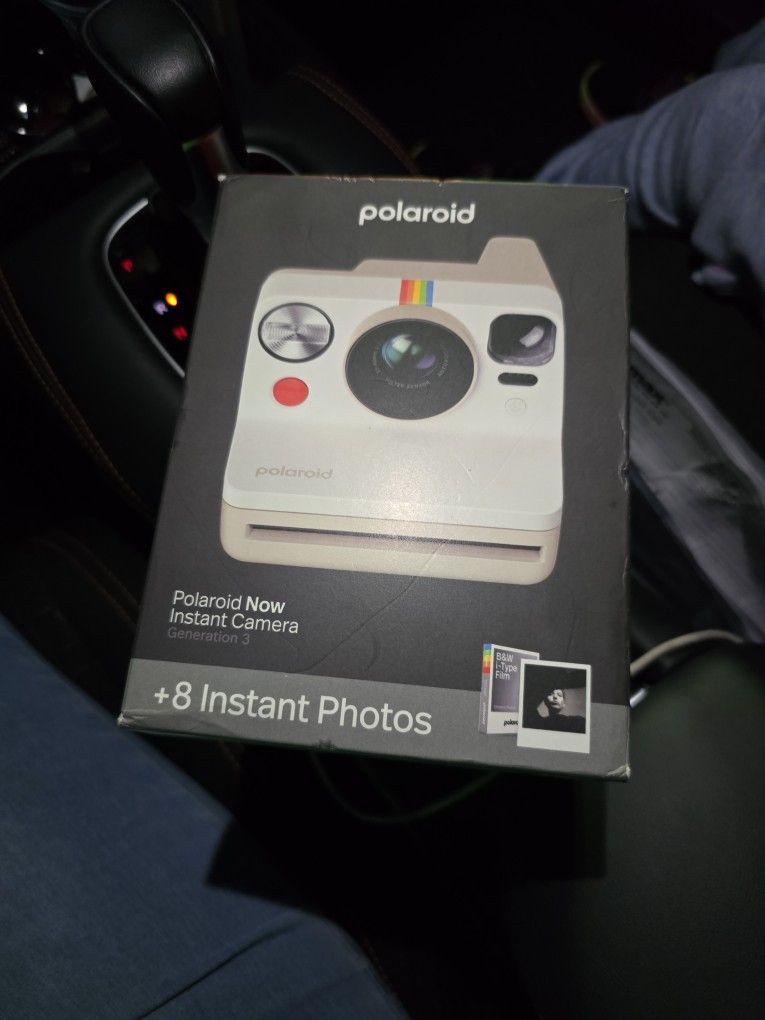 Polaroid NOW Instant Camara Gen 3